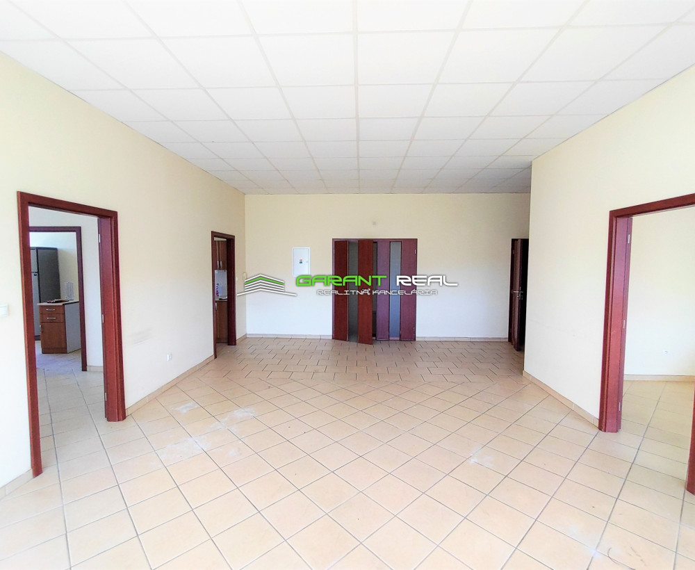 GARANT REAL - prenájom obchodný/kancelársky priestor, cca 140 m2, Masarykova ulica, Prešov