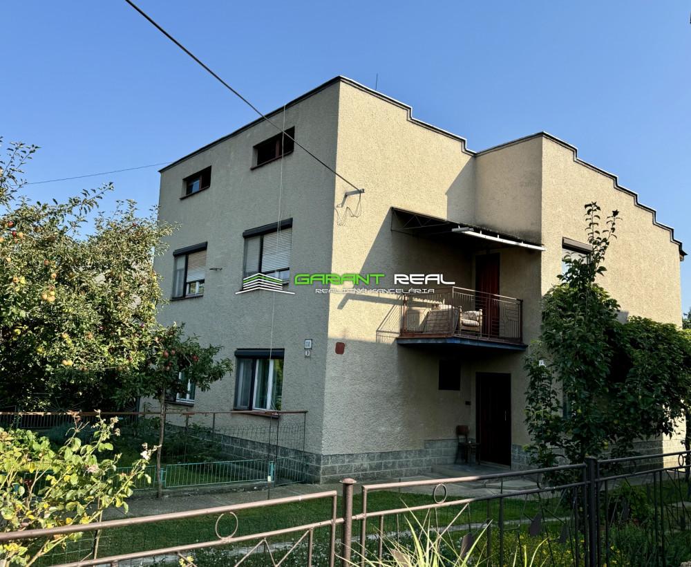 GARANT REAL predaj 2-podlažný rodinný dom s garážou, pozemok 1891 m2, Svinia, okr. Prešov