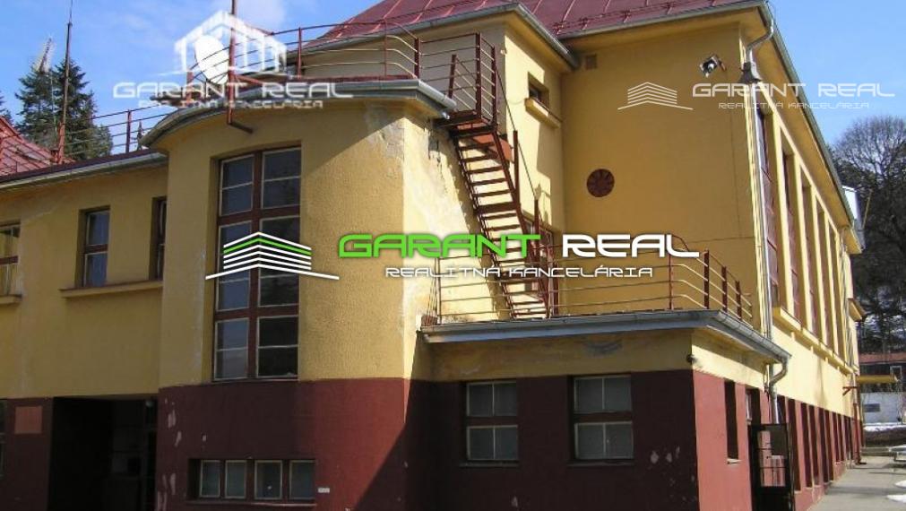 GARANT REAL - predaj komerčný objekt, multifunkčná budova, 4056 m2, Poprad, Kvetnica