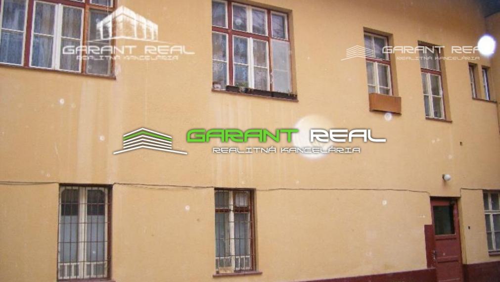 GARANT REAL - predaj komerčný objekt, multifunkčná budova, 4056 m2, Poprad, Kvetnica