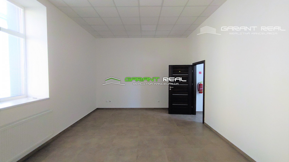 GARANT REAL - prenájom kancelárskych priestorov, 22 m2 - 34,10 m2, Masarykova ulica, Prešov