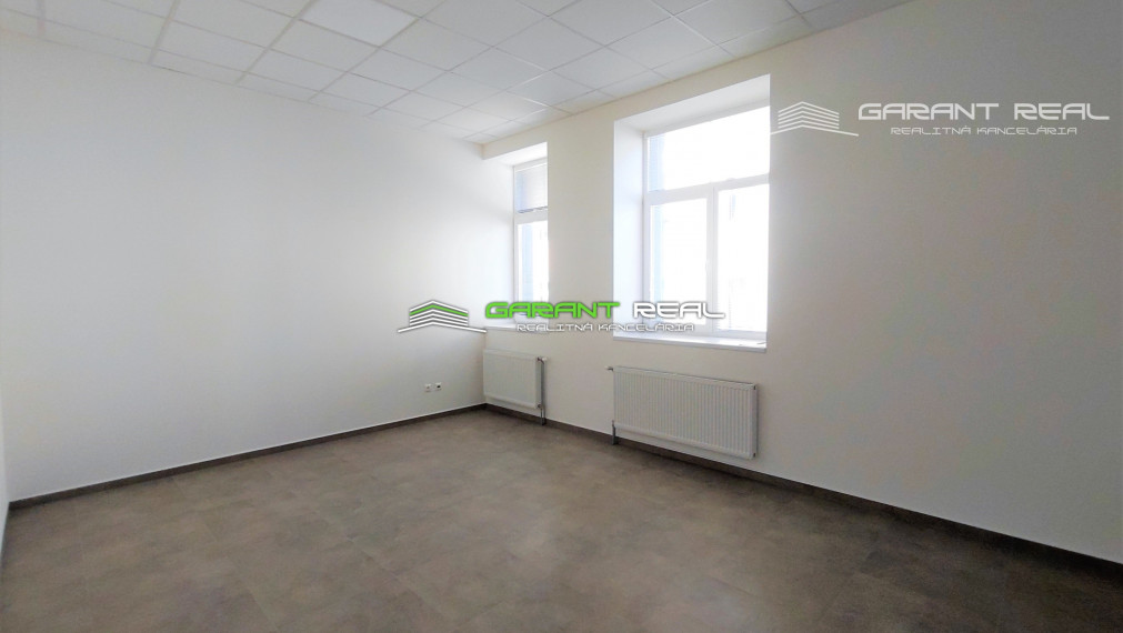 GARANT REAL - prenájom kancelárskych priestorov, 22 m2 - 34,10 m2, Masarykova ulica, Prešov