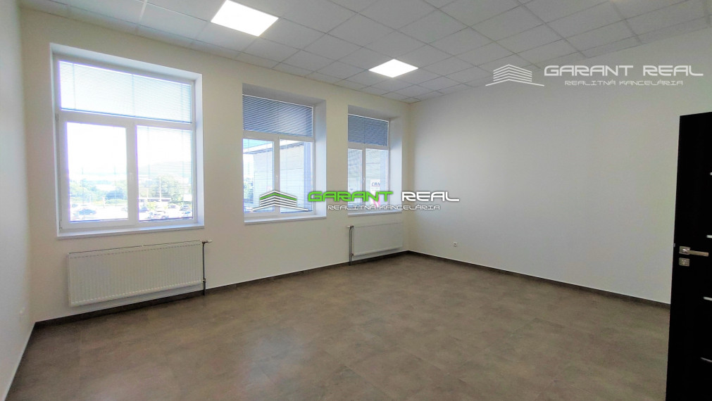 GARANT REAL - prenájom kancelárskych priestorov, 22 m2 - 34,10 m2, Masarykova ulica, Prešov