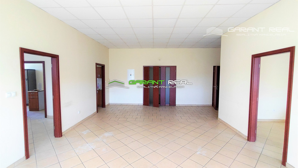 GARANT REAL - prenájom obchodný/kancelársky priestor, cca 140 m2, Masarykova ulica, Prešov