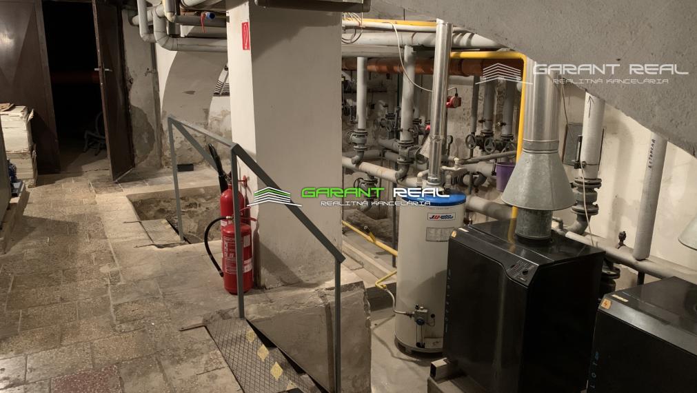 GARANT REAL - predaj komerčný objekt, logisticko - priemyselný areál 4099 m2, Malý Šariš, okr. Prešov