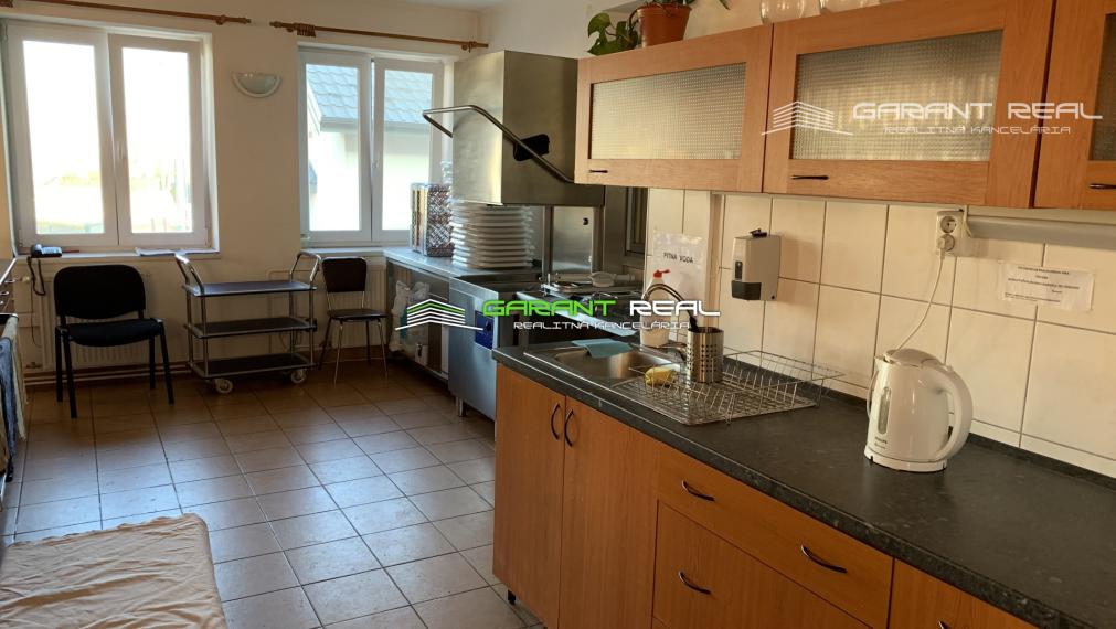 GARANT REAL - predaj komerčný objekt, logisticko - priemyselný areál 4099 m2, Malý Šariš, okr. Prešov