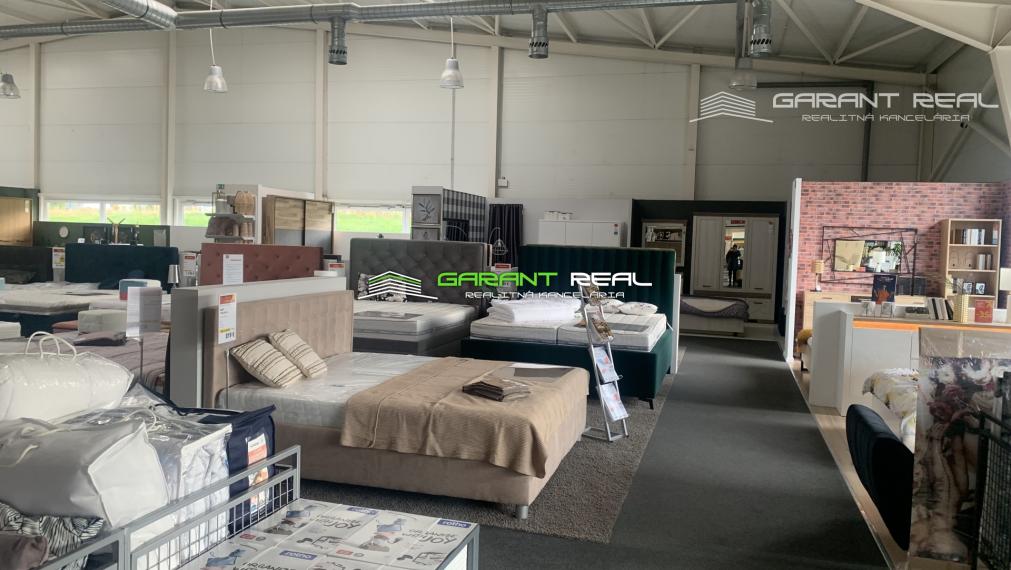 GARANT REAL - prenájom obchodný priestor 657 m2 v rámci obchodného centra Black Red White, Pod Táborom, Sídlisko Sekčov,, Prešov
