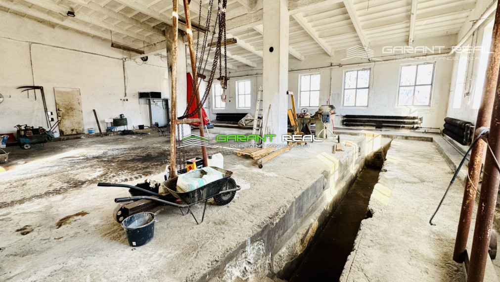 GARANT REAL predaj/ prenájom - veľkometrážne garáže, 382 m2, s pozemkom 882 m2, Veľký Šariš