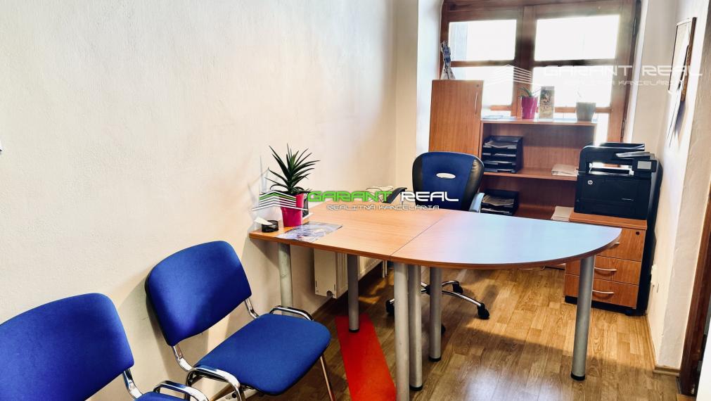 GARANT REAL - predaj 4 - podlažný meštiansky dom, úžitková plocha 248 m2, na vlastnom pozemku, Prešov, centrum, Slovenská ulica