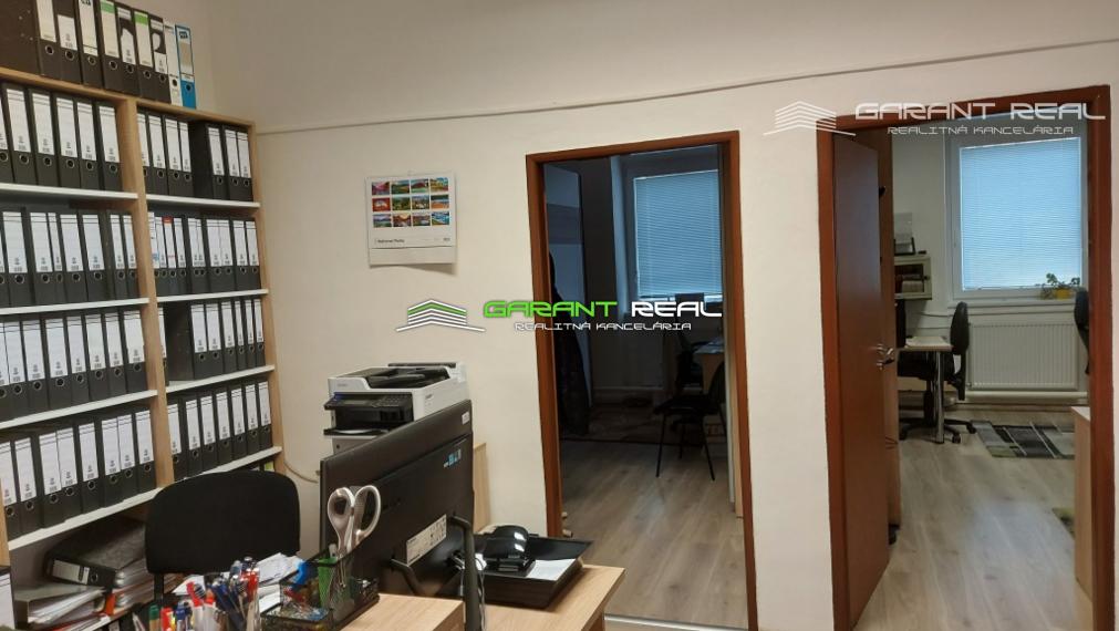 GARANT REAL - predaj rodinný dom,145 m2, s garážou a 2 hospodárskymi budovami 66 m2, Prešov, Solivar