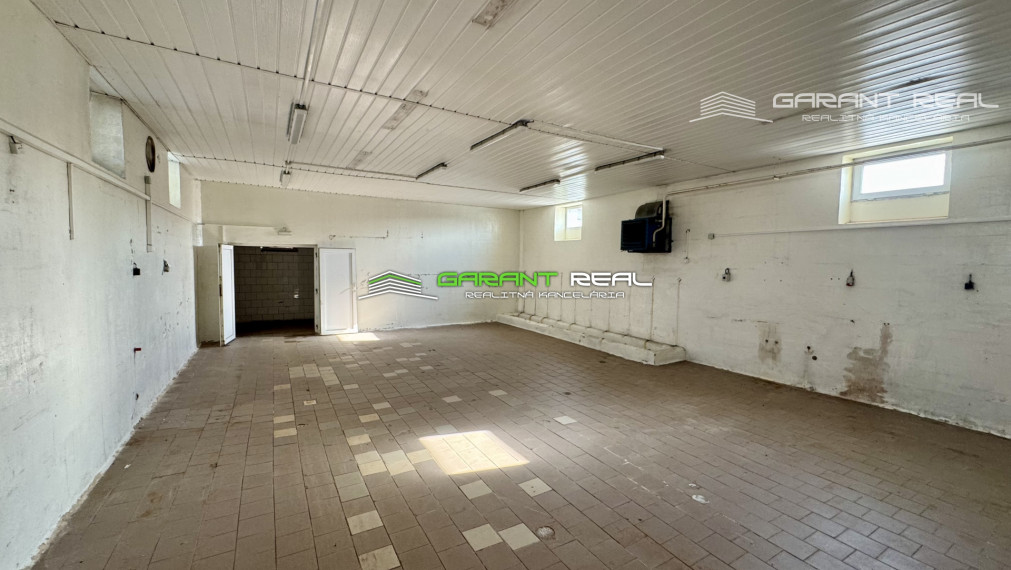 GARANT REAL - predaj výrobno-skladovací areál 1581 m2, na pozemku 3578 m2, Prešov, Radlinského ulica