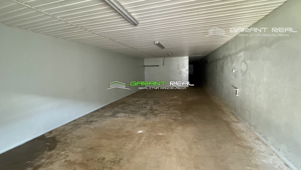 GARANT REAL - predaj výrobno-skladovací areál 1581 m2, na pozemku 3578 m2, Prešov, Radlinského ulica