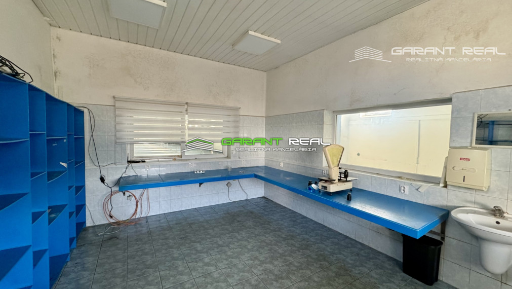 GARANT REAL - predaj výrobno-skladovací areál 1581 m2, na pozemku 3578 m2, Prešov, Radlinského ulica