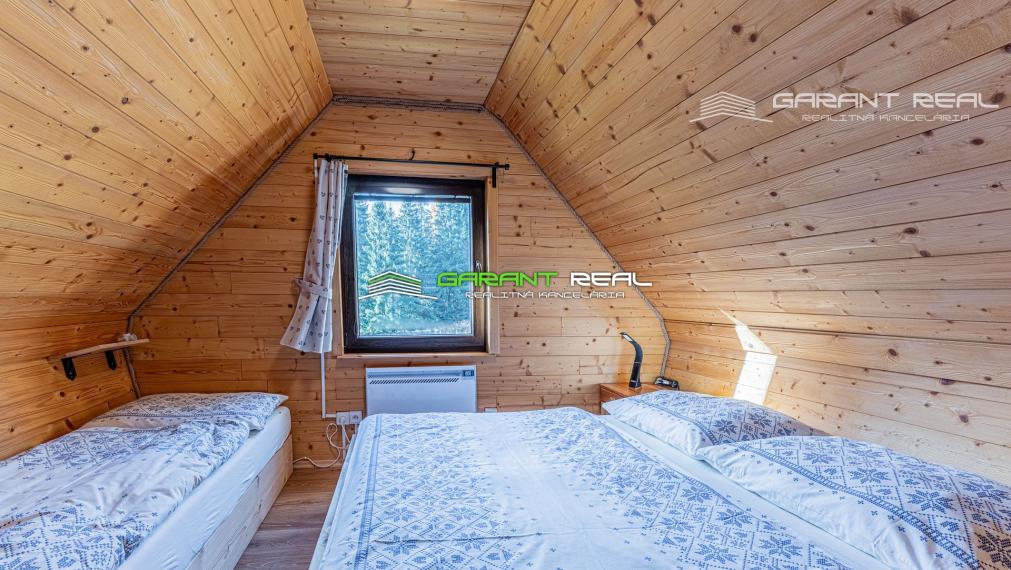 "REZERVOVANÉ" GARANT REAL - exkluzívne 2 komfortné rekreačné chaty, investičná príležitosť, Podbanské