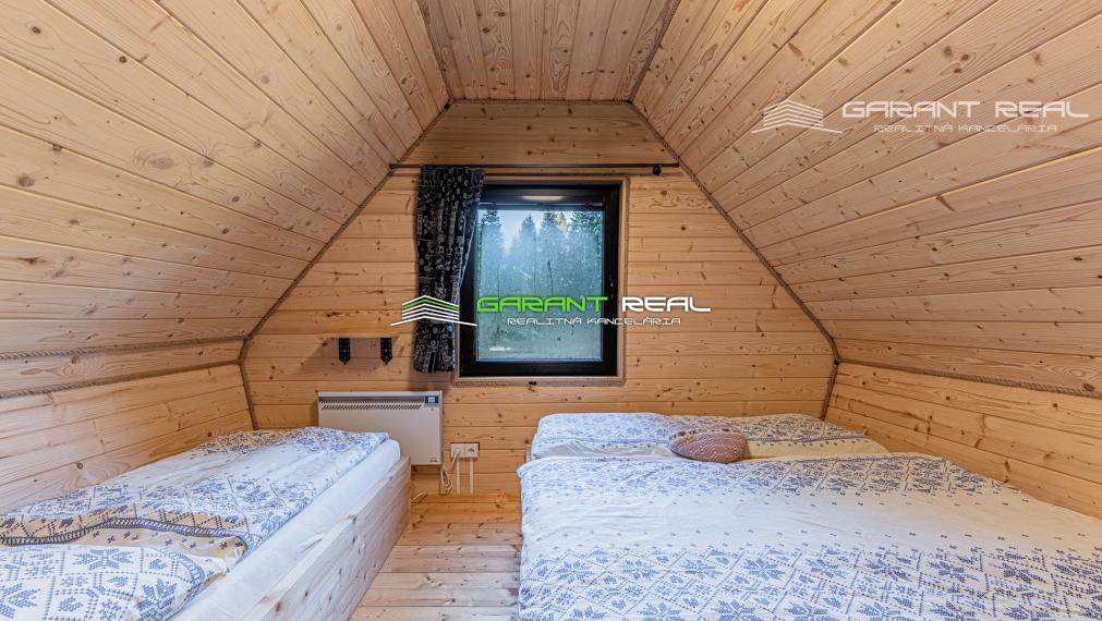 "REZERVOVANÉ" GARANT REAL - exkluzívne 2 komfortné rekreačné chaty, investičná príležitosť, Podbanské