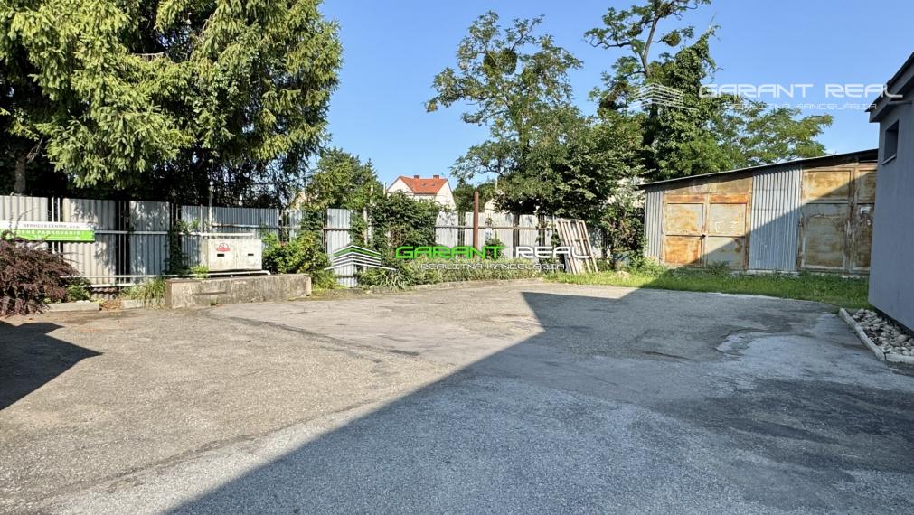 GARANT REAL - prenájom obchodný priestor 50 m2, resp. priestor na služby, s parkovaním, Prešov, Masarykova ul.