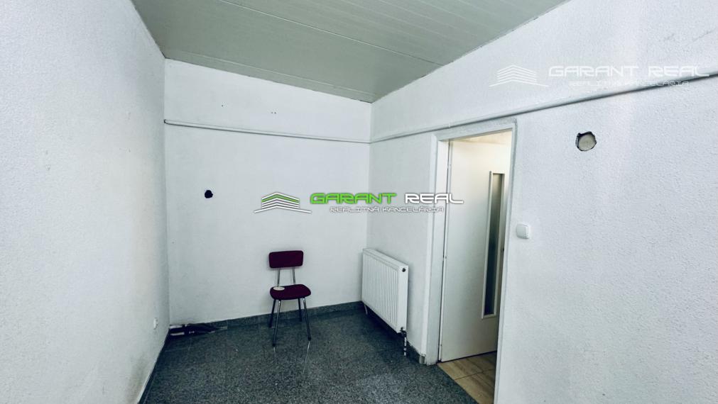 GARANT REAL - prenájom obchodný priestor 50 m2, resp. priestor na služby, s parkovaním, Prešov, Masarykova ul.