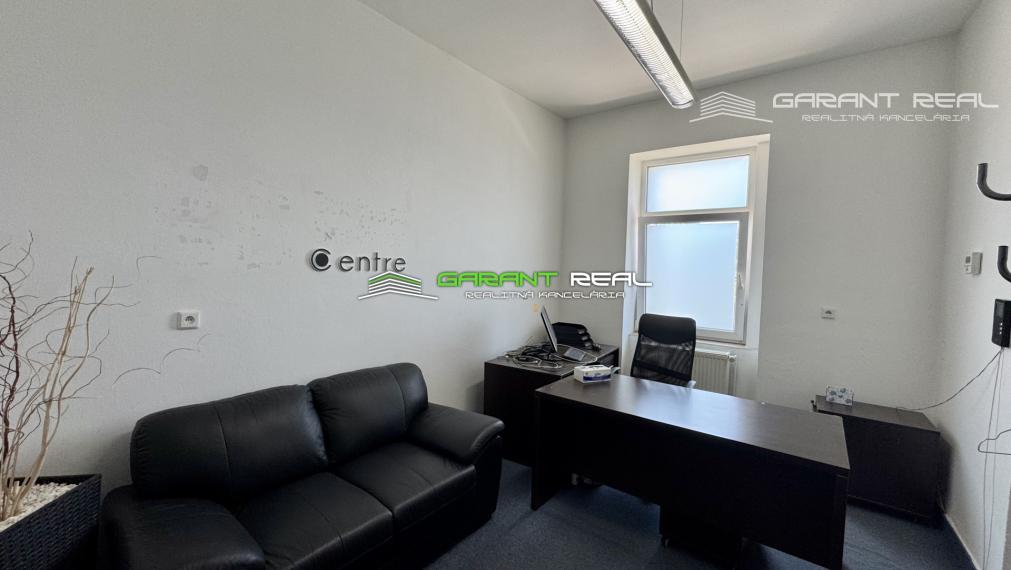GARANT REAL - prenájom klimatizovaný, zariadený obchodný priestor, resp. priestor na služby, 195 m2, s parkovaním, Prešov, Masarykova ul.