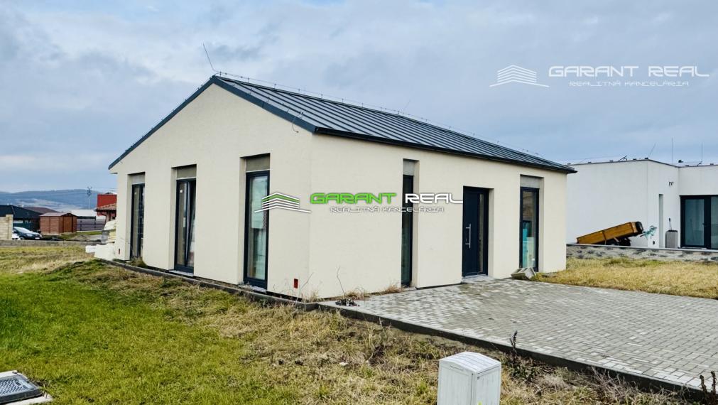 GARANT REAL - predaj rodinný dom, 4 - izbový bungalov 110 m2, Prešov, Nižná Šebastová