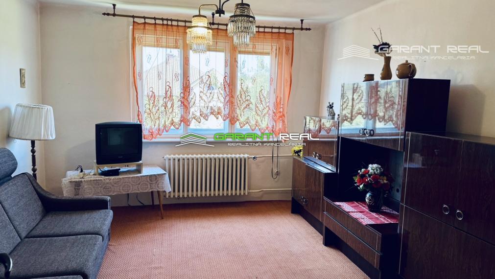 GARANT REAL predaj 2-podlažný rodinný dom dvojgeneračný, s garážou, pozemok 1891 m2, Svinia, okr. Prešov