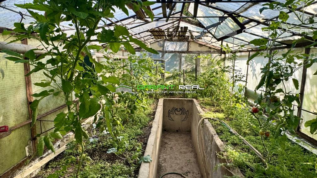 GARANT REAL predaj 2-podlažný rodinný dom dvojgeneračný, s garážou, pozemok 1891 m2, Svinia, okr. Prešov