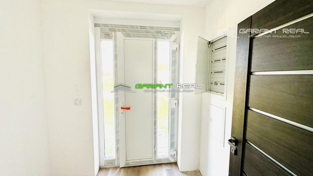 GARANT REAL - predaj rodinný dom, 4 - izbový bungalov 150 m2, Prešov, Nižná Šebastová