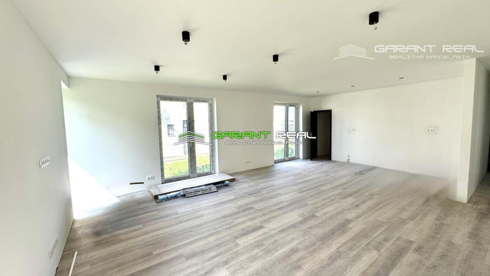 GARANT REAL - predaj rodinný dom, 4 - izbový bungalov 150 m2, Prešov, Nižná Šebastová
