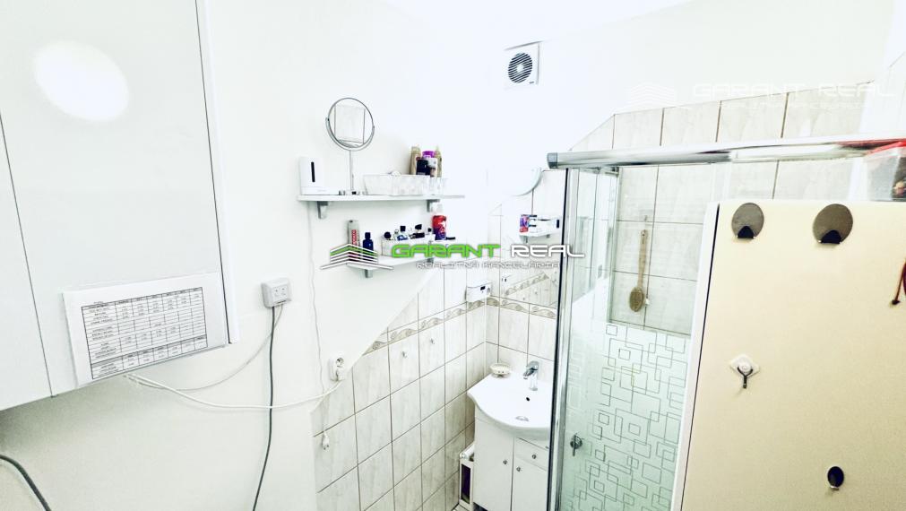 GARANT REAL predaj 3-izbový tehlový byt 50 m2, so samostatným kúrením, so záhradkou a garážou, Veľký Šariš, Matice slovenskej