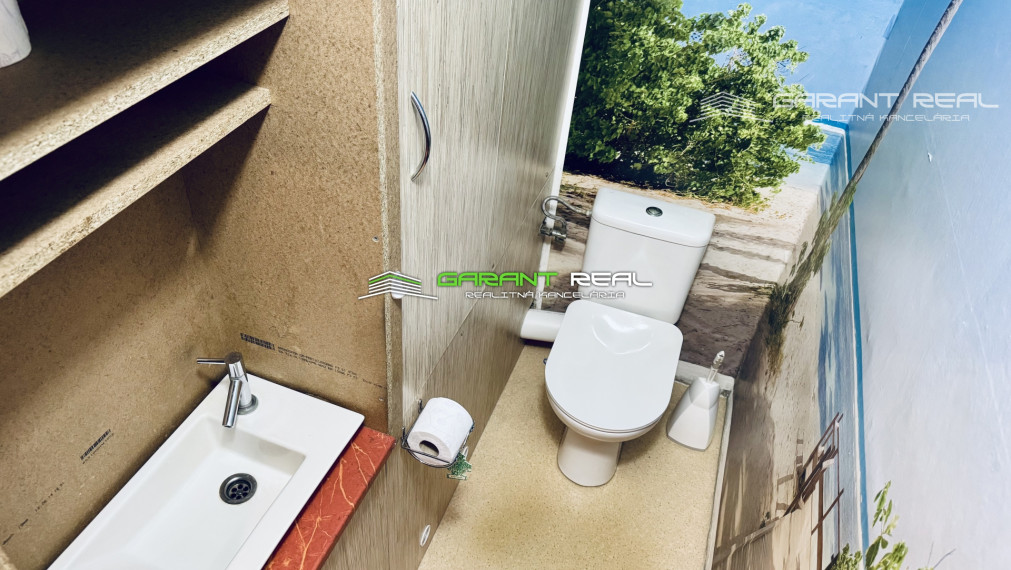 "REZERVOVANÉ" GARANT REAL - predaj 3-izbový byt 72 m2, s loggiou 7,5 m2, po rekonštrukcii, Prešov, Sekčov, ul. Pavla Horova