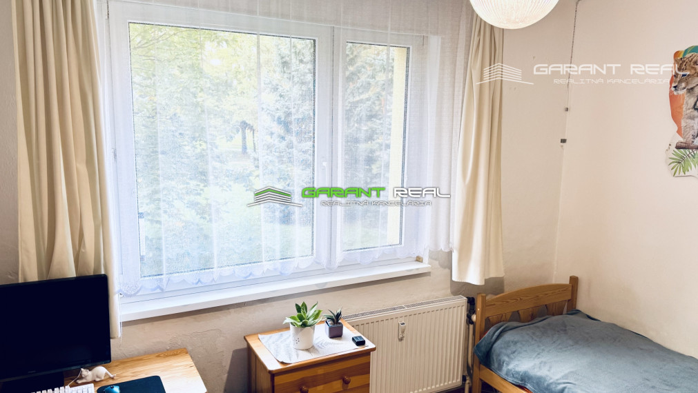 "REZERVOVANÉ" GARANT REAL - predaj 3-izbový byt 72 m2, s loggiou 7,5 m2, po rekonštrukcii, Prešov, Sekčov, ul. Pavla Horova