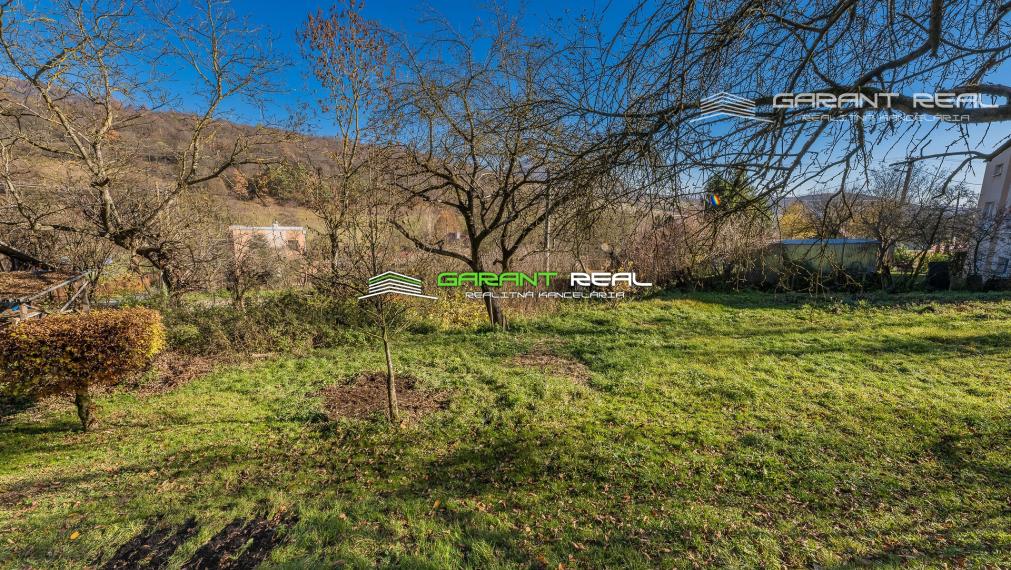 GARANT REAL - exkluzívne stavebný pozemok, celková výmera 1.349 m2, Gregorovce