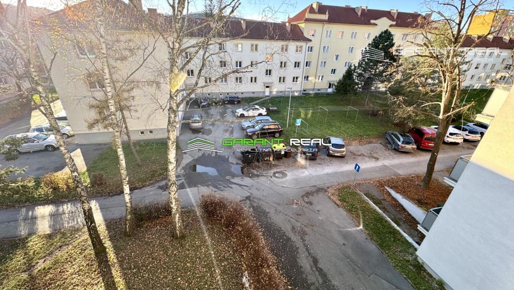 GARANT REAL - predaj 3-izbový tehlový byt 90 m2 s 2 loggiami, Prešov, Sídlisko II, Nábrežná ul.