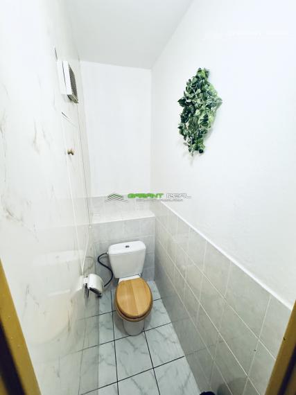 GARANT REAL - prenájom 2-izbový byt 52 m2 s loggiou, zariadený, po rekonštrukcii, Prešov, Sekčov, Karpatská