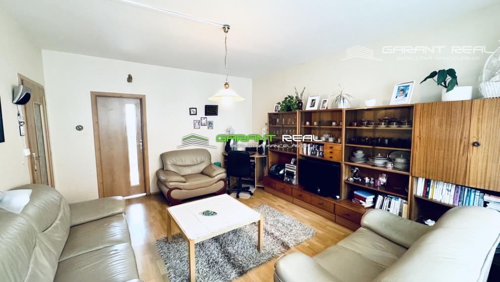 GARANT REAL - prenájom 2-izbový byt 52 m2 s loggiou, zariadený, po rekonštrukcii, Prešov, Sekčov, Karpatská