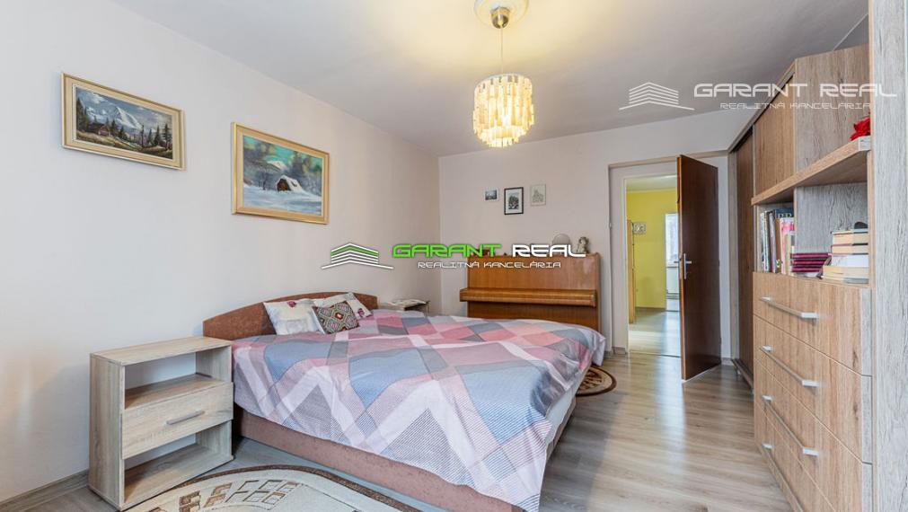 GARANT REAL - predaj 4-izbový byt v rodinnom dome, 105 m2, so záhradou 300 m2 a prístreškom na parkovanie, Prešov, Nižná Šebastová