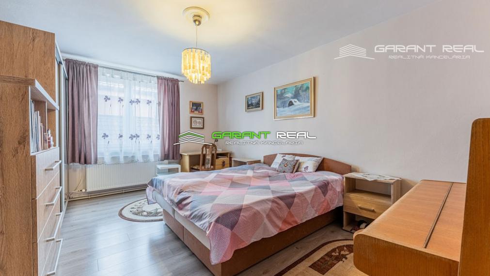 GARANT REAL - predaj 4-izbový byt v rodinnom dome, 105 m2, so záhradou 300 m2 a prístreškom na parkovanie, Prešov, Nižná Šebastová