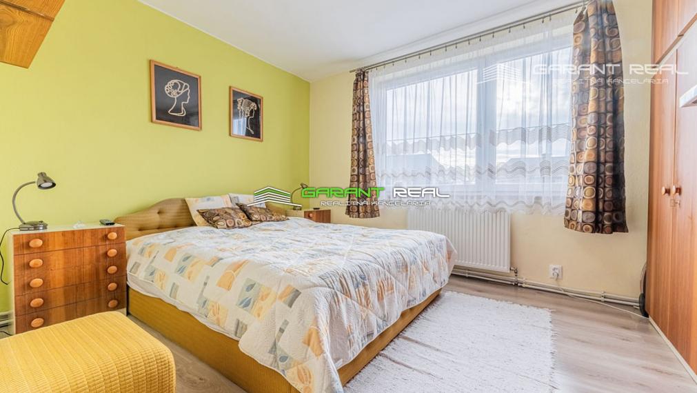 GARANT REAL - predaj 4-izbový byt v rodinnom dome, 105 m2, so záhradou 300 m2 a prístreškom na parkovanie, Prešov, Nižná Šebastová