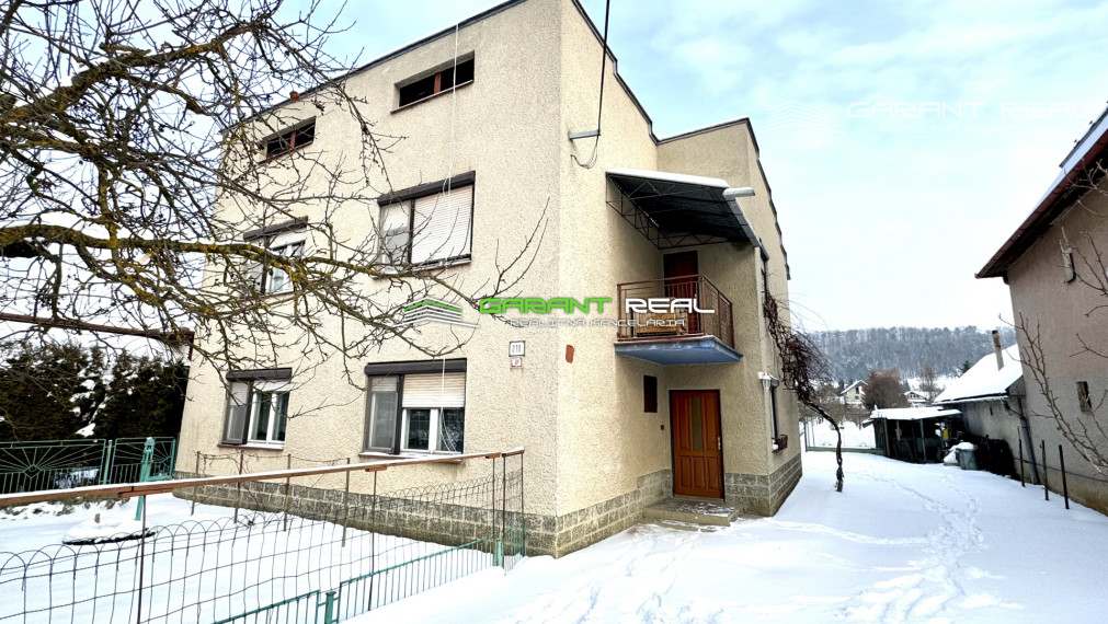 GARANT REAL predaj 2-podlažný rodinný dom dvojgeneračný, s garážou, pozemok 1891 m2, Svinia, okr. Prešov