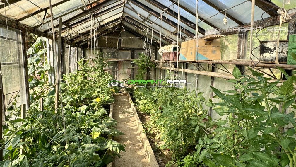 GARANT REAL - predaj 2-podlažný rodinný dom dvojgeneračný, s garážou, pozemok 1891 m2, Svinia, okr. Prešov