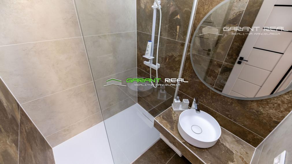 GARANT REAL - exkluzívne predaj novozariadeného apartmánu v komplexe Apartmány Litmanová