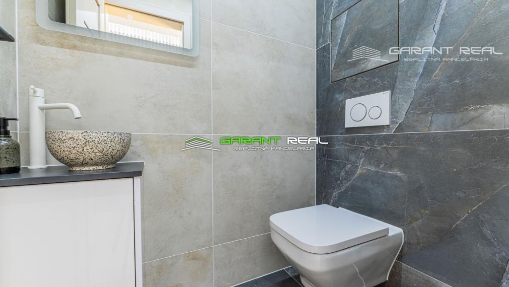 GARANT REAL - exkluzívne predaj novozariadeného apartmánu v komplexe Apartmány Litmanová