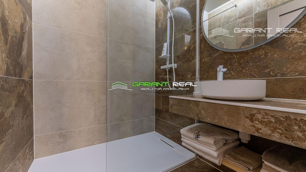 GARANT REAL - exkluzívne predaj novozariadeného apartmánu v komplexe Apartmány Litmanová