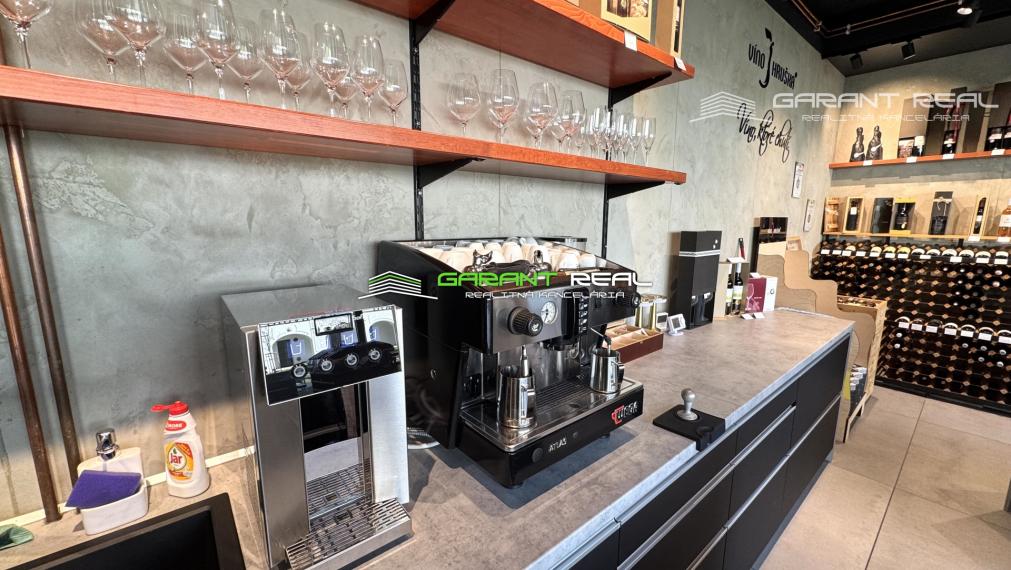 GARANT REAL - predaj kaviareň a vinotéka, 80 m2, Košice, Staré mesto, Kasárenské námestie