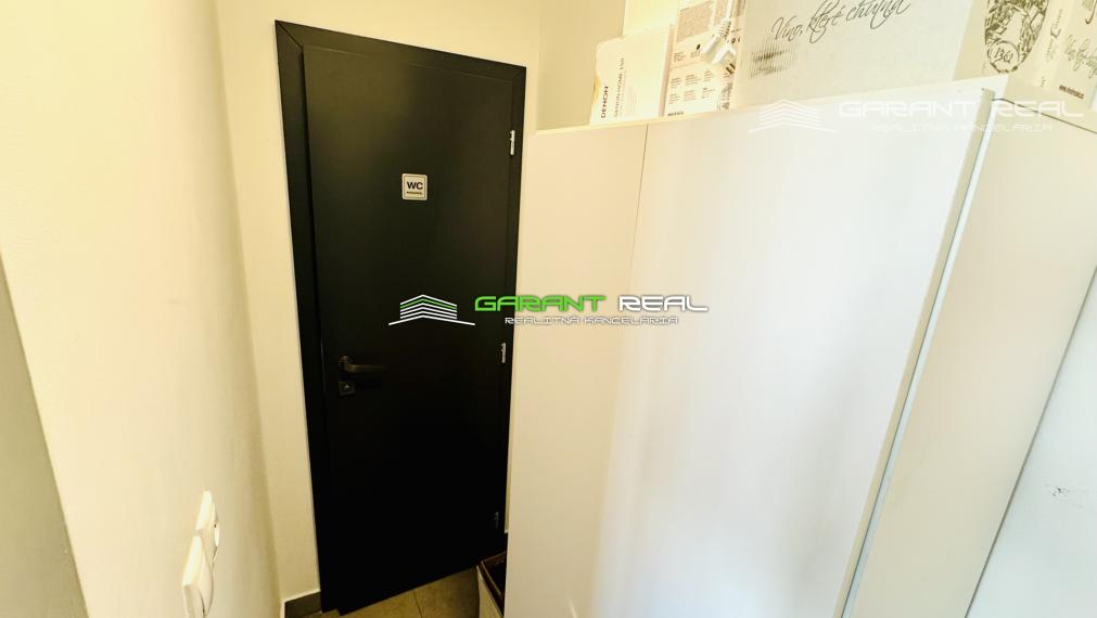 GARANT REAL - predaj kaviareň a vinotéka, 80 m2, Košice, Staré mesto, Kasárenské námestie