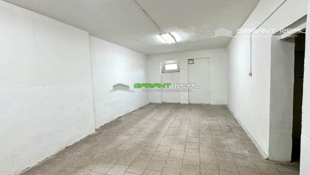 GARANT REAL - prenájom skladový priestor s nakladacou rampou,130 m2, Prešov, širšie centrum, Radlinského ulica