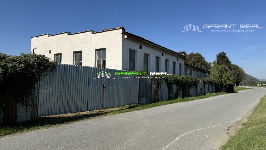 GARANT REAL predaj 4 veľkometrážne garáže,3 x 64 m2 a 148 m2, s pozemkom 882 m2, Veľký Šariš