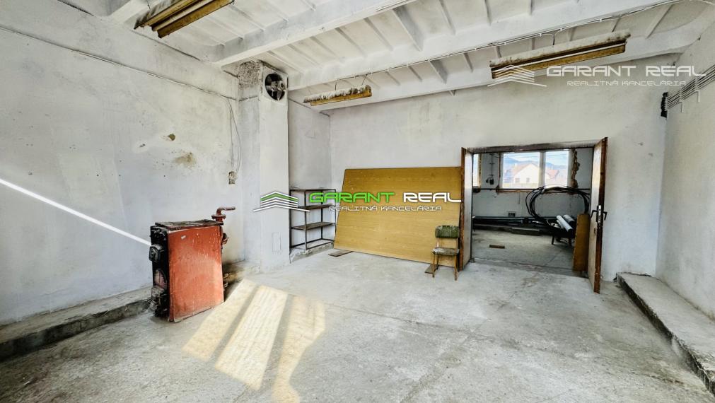 GARANT REAL predaj 4 veľkometrážne garáže,3 x 64 m2 a 148 m2, s pozemkom 882 m2, Veľký Šariš