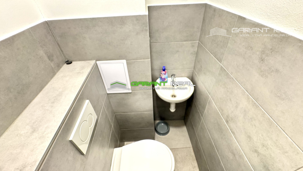 GARANT REAL predaj kaviareň a vinotéka, 80 m2, Košice, Staré mesto, Kasárenské námestie
