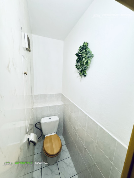 GARANT REAL - prenájom 3-izbový byt 70 m2, loggia 4,75 m2, zariadený, po rekonštrukcii, Prešov, centrum, Hviezdoslavova ul.