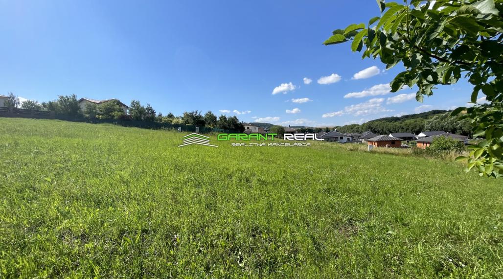 GARANT REAL - exkluzívne, predaj stavebný pozemok pre IBV s výmerou 761 m2, obec Župčany, okr. Prešov